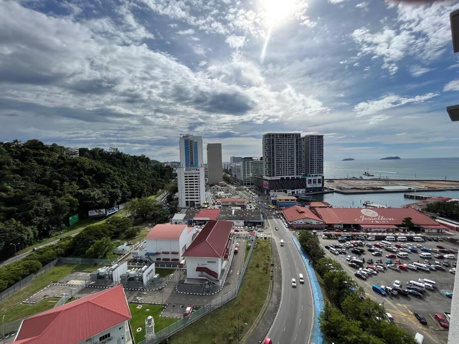 Apartamento Jesselton Quay Kota Kinabalu 1 Exterior foto